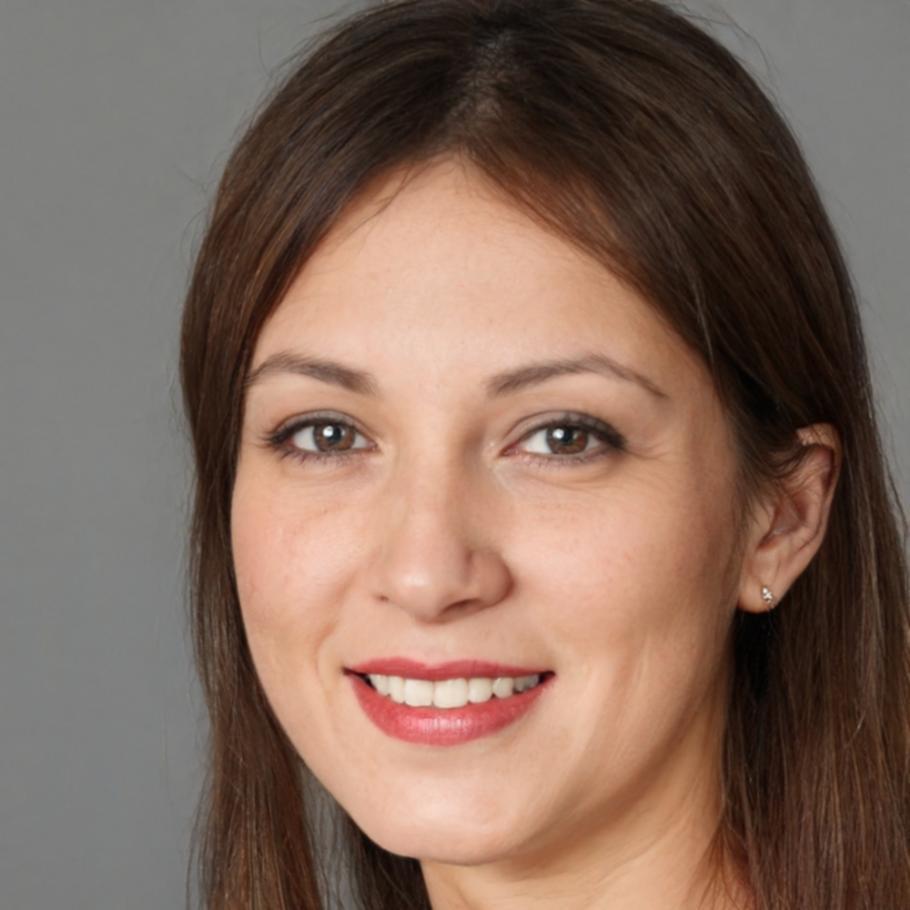 María Santos, experta en estrategias de crecimiento empresarial